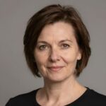 Клиентка Марина С. после обслуживания автомобиля в сервисном центре Авто Альт
